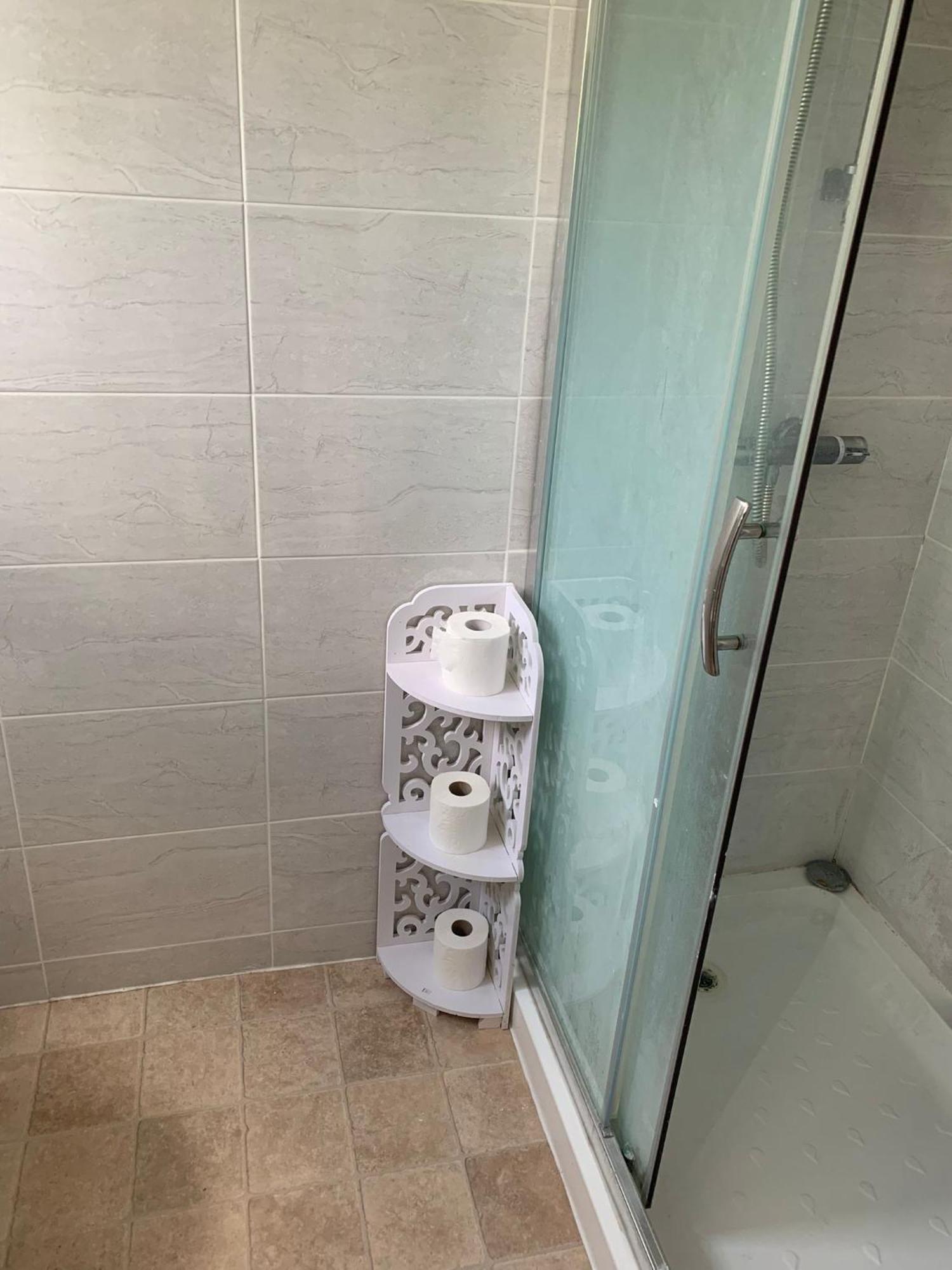 Luton Airport House In Quiet And A Very Pleasant Area, Near London Luton Airport Luton (Bedfordshire) Exterior foto